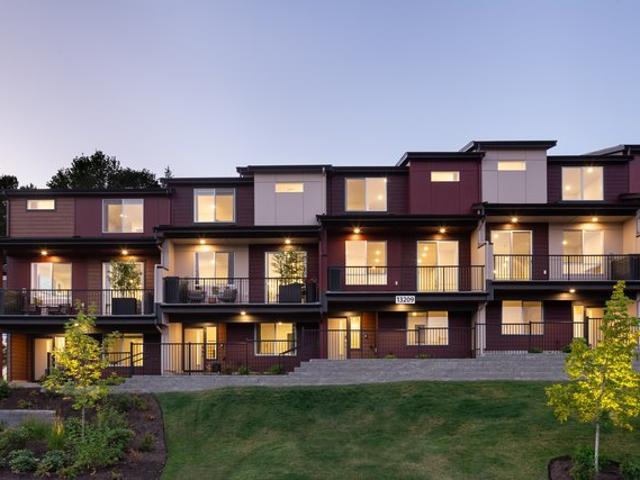 Townhouse for sale in Kirkland, Washington