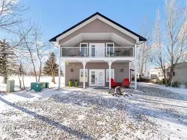 House for sale in Forty Mile, Alberta