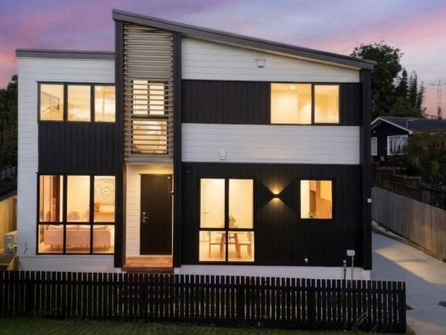 Apartment for rent in Northcote, Kaipātiki