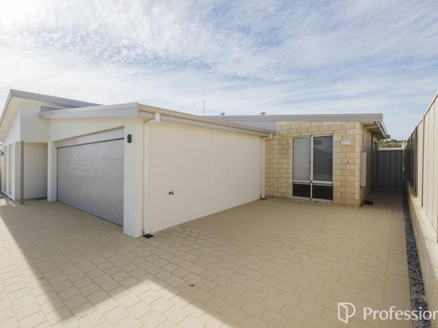 Apartment for rent in Two Rocks, Western Australia