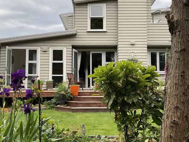House for rent in Chaslands, Canterbury