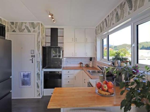 House for rent in Matata, Wellington