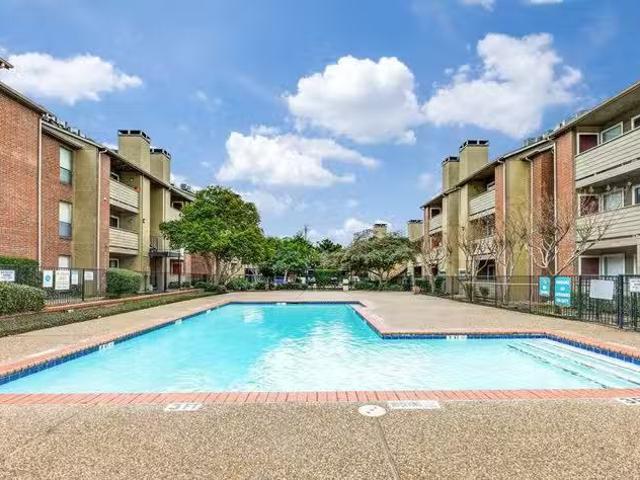 Condo for sale in Dallas Condo for sale in Dallas