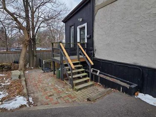 House for rent in Burlington, Ontario