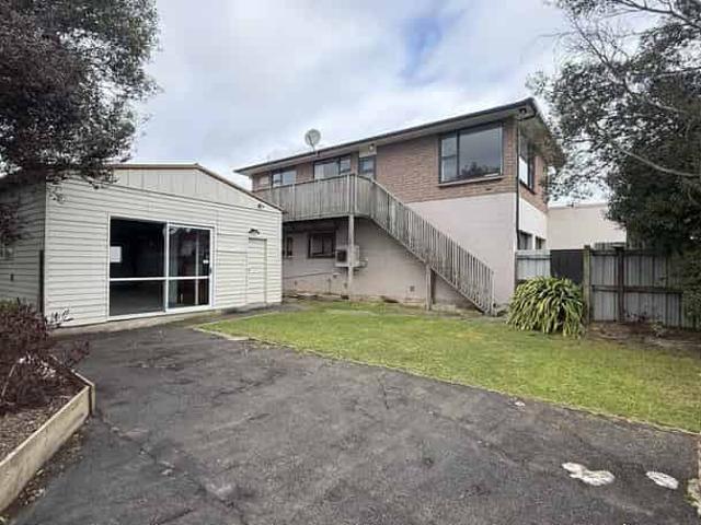 House for rent in Otakou