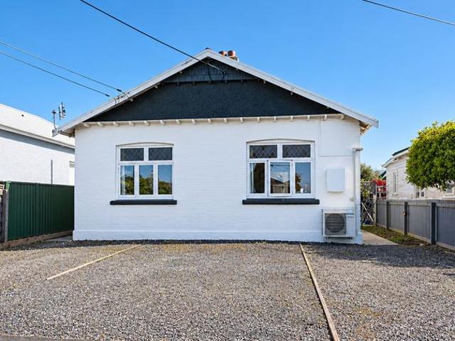 House for rent in Saint Clair, Dunedin