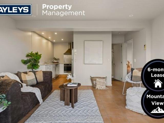 Apartment for rent in Goldfield Heights, Queenstown