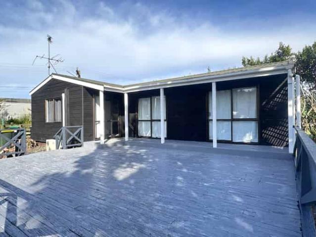 House for rent in Awhitu, Oroua County