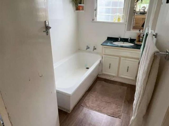 Apartment for rent in Matata, Wellington