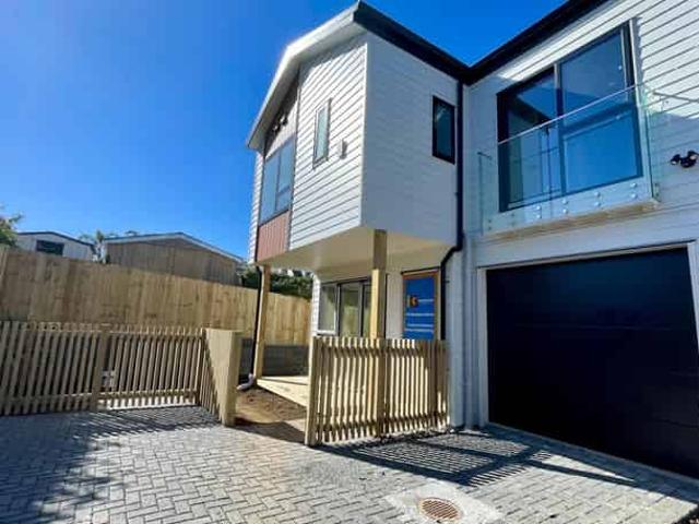House for rent in Royal Oak, Oroua County