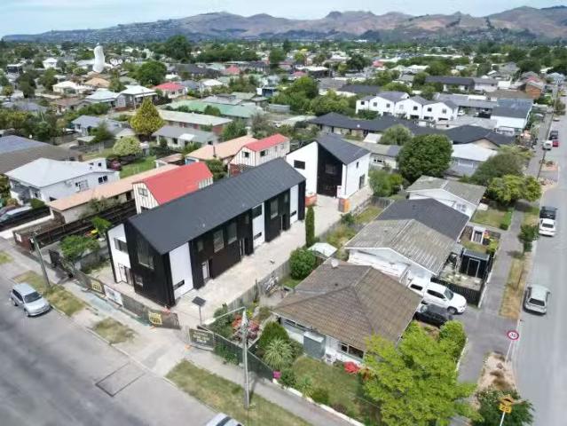 House for sale in Chaslands, Canterbury