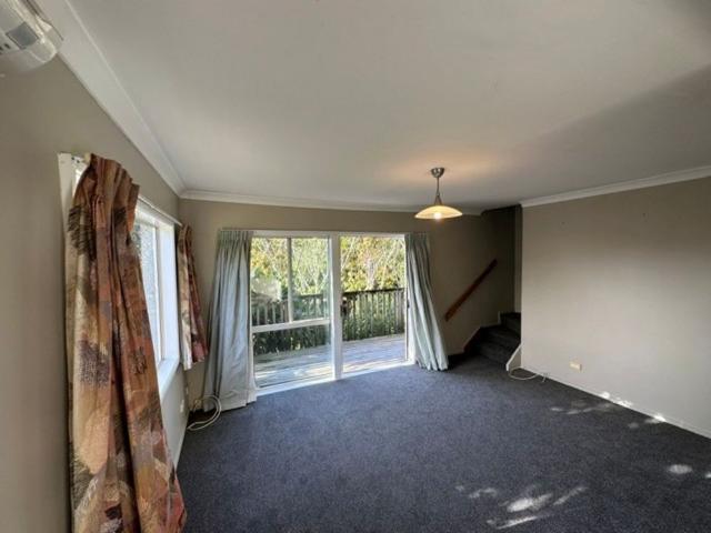 House for rent in Beach Haven, Kaipātiki