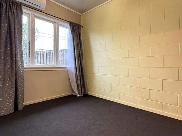 House for rent in Kelston
