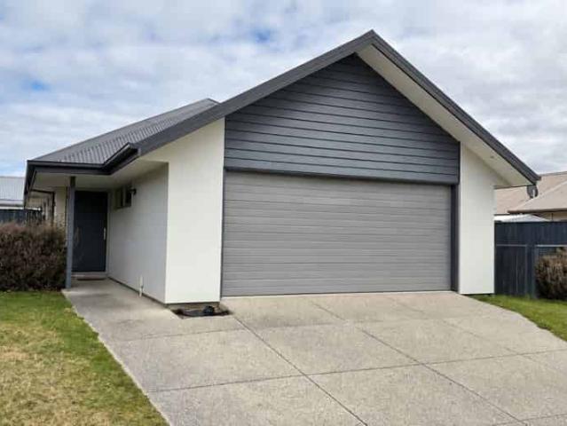 House for rent in Otakou