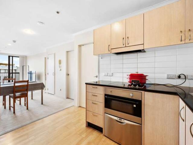 Apartment for sale in Newmarket