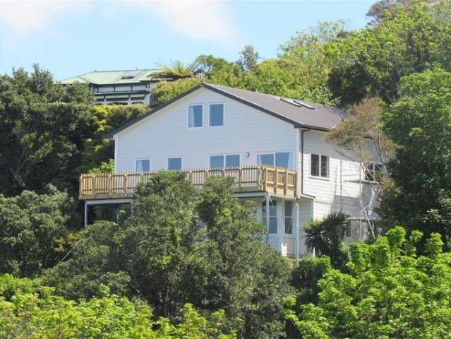 House for rent in Mitchelltown, Wellington