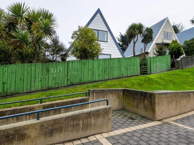 House for rent in Otakou