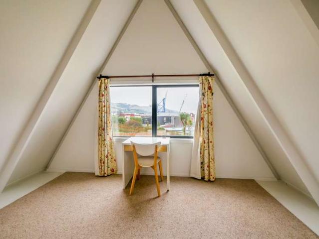 House for rent in Otakou