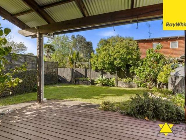 Apartment for rent in Ōrātia, Waitākere Ranges
