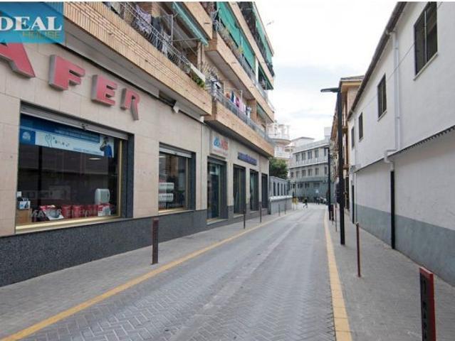 Local Comercial en venta en Comarca de la Vega de Granada, Andalucía