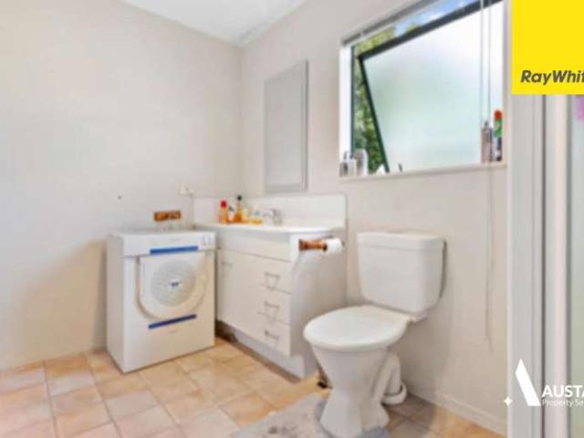 House for rent in Kelston, Oroua County