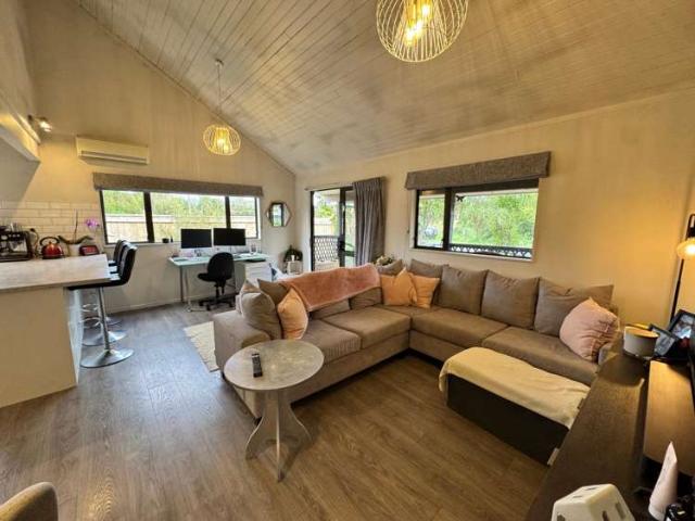 House for rent in Paraparaumu, Wellington