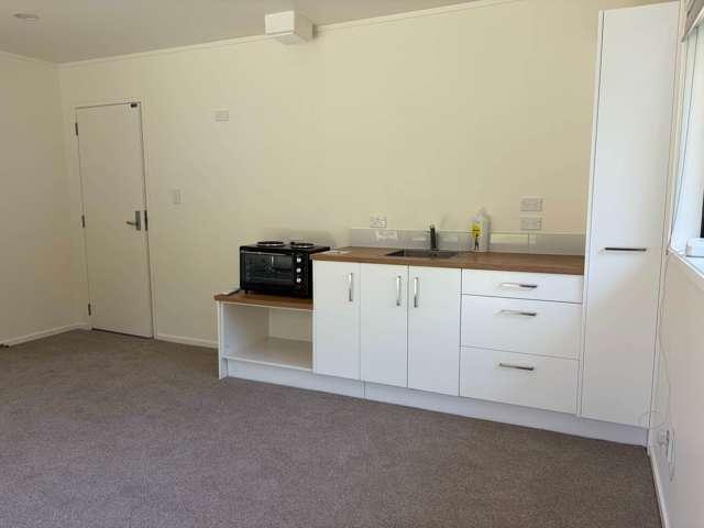 Apartment for rent in Whangaparaoa