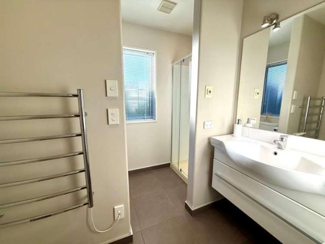 House for rent in Chaslands, Canterbury