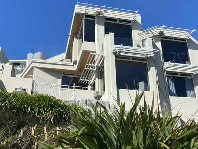 House for rent in Chaslands, Canterbury