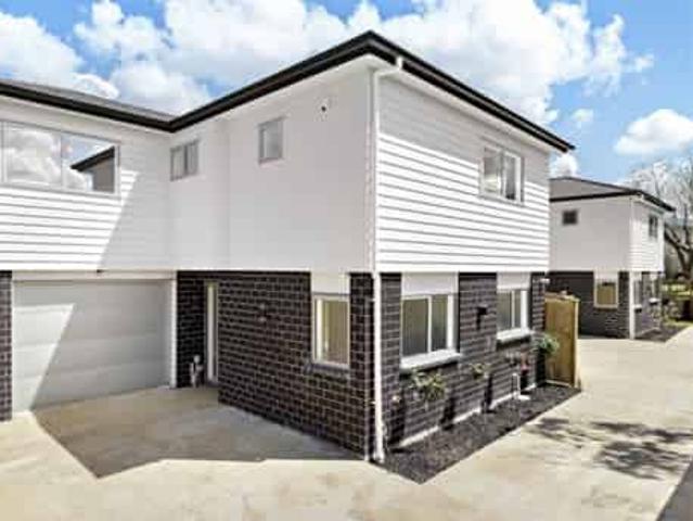 House for rent in Awhitu, Oroua County