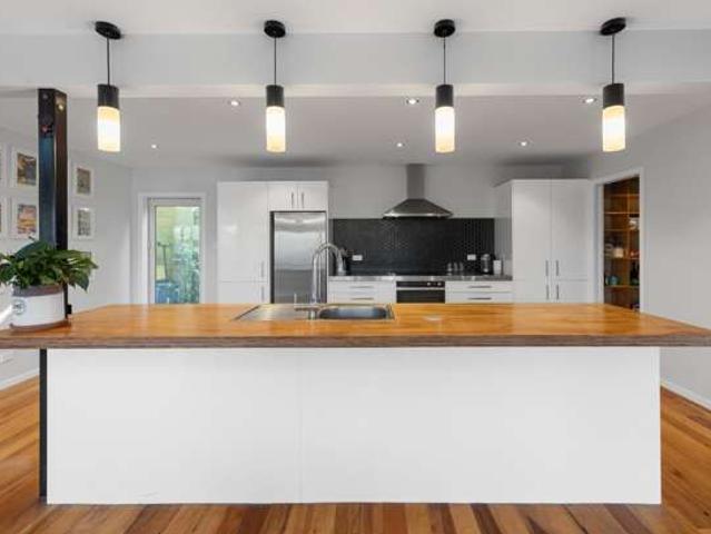 House for rent in Matata, Wellington