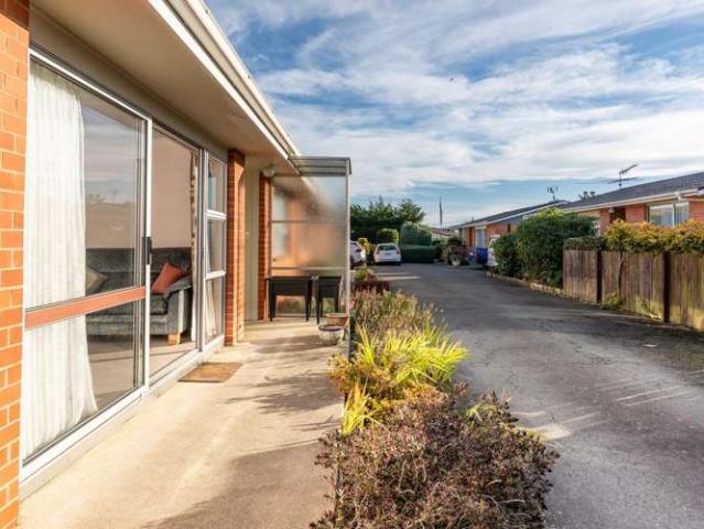 House for sale in Otakou