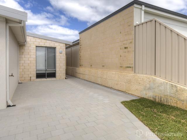 Apartment for rent in Two Rocks, Western Australia
