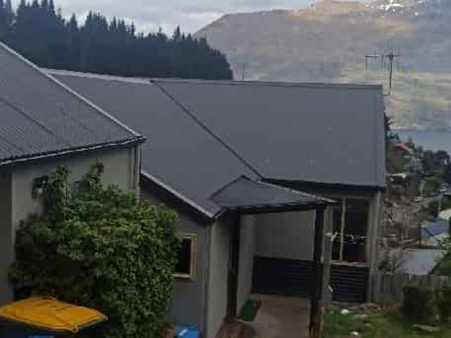 House for rent in Otakou