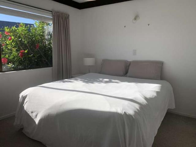 House for rent in Algies Bay