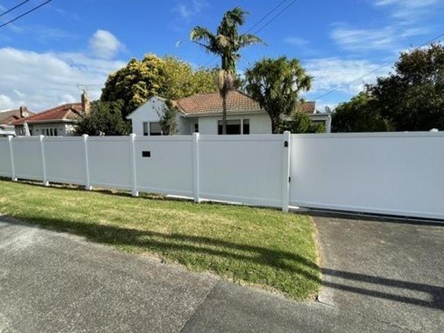 House for rent in Hillsborough, Oroua County