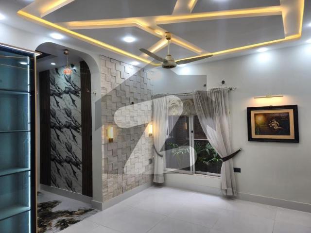 House for sale in Faisalabad, Islamabad Capital Territory