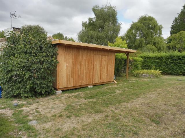 Maison vente à Périgueux, Coutures