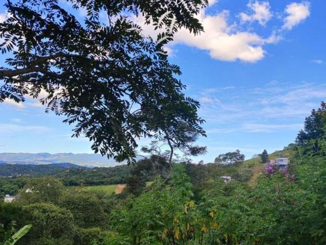 Terreno venda em Arujá