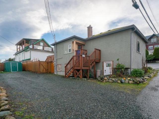 House for sale in Ladysmith, British Columbia