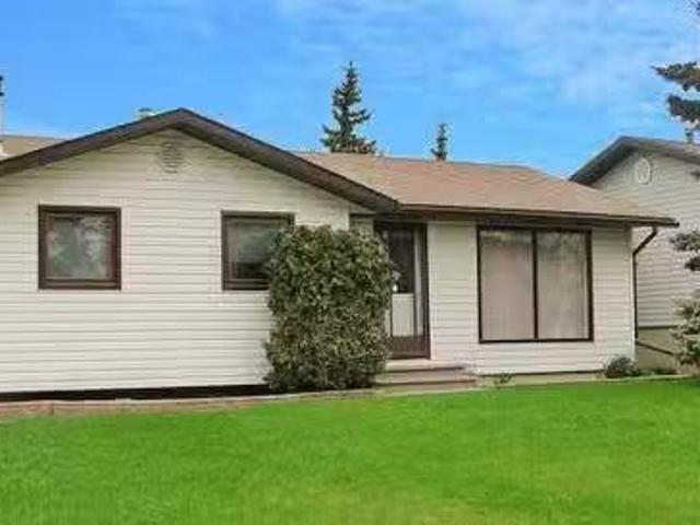 House for rent in Avondale, Grande Prairie