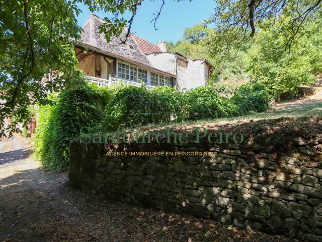 Maison vente à Sarlat-la-Canéda, Beynac-et-cazenac
