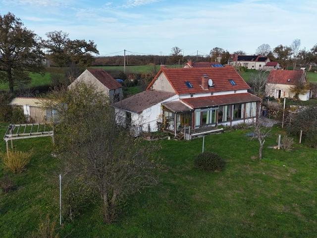 Maison vente à Les Chatards, Bellenaves