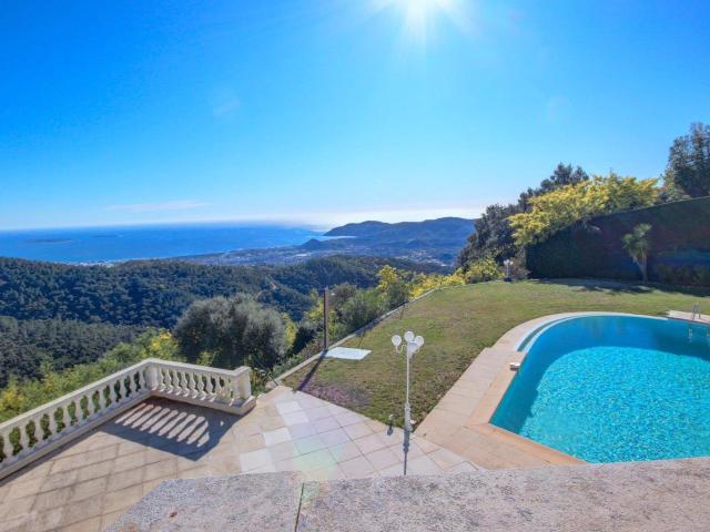 Maison vente à Arrondissement de Draguignan, Tanneron