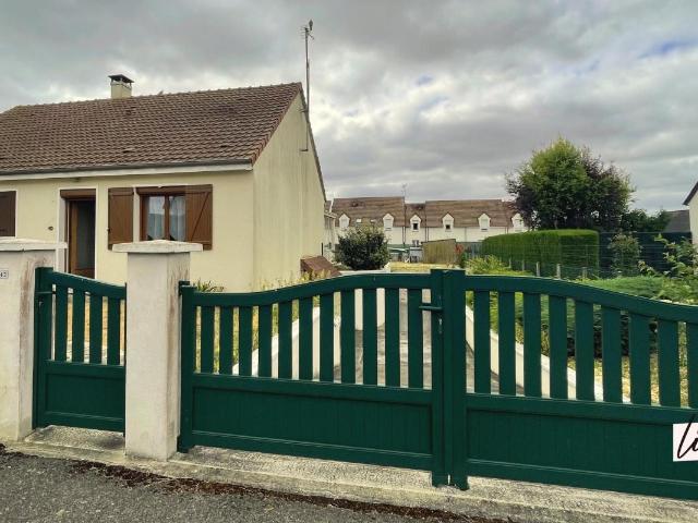 Maison vente à Vendôme, Saint-amand-longpré