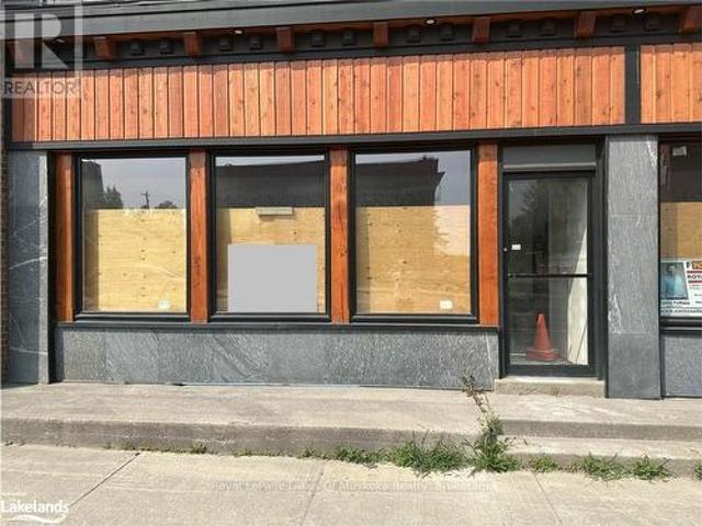 Commercial for rent in Burk's Falls, Ontario