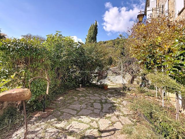 Maison vente à Millau, Nant