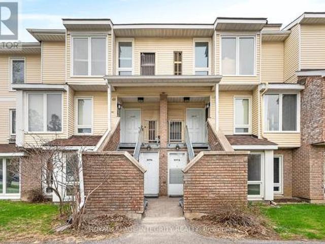 Townhouse for sale in Mulhurst Bay, Ontario