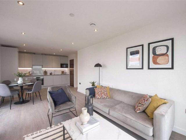 Apartment for rent in Henley-on-Thames, Berrick Salome
