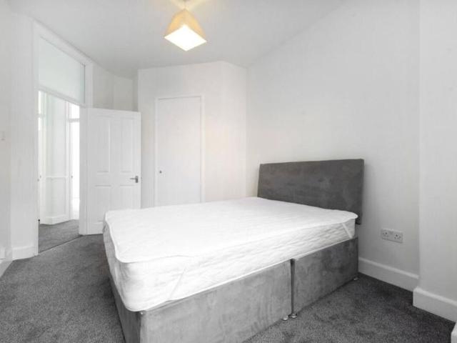 Apartment for rent in St. John's Wood, Greater London